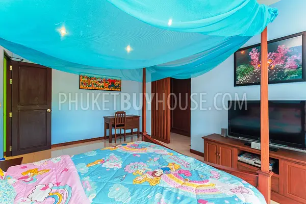 RAW4655: 4 Bedroom Pool Villa Near Rawai. Фото #52