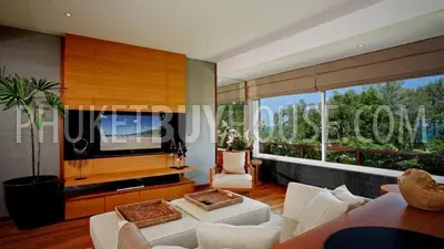 SUR4664: An opulent 4 bedroom Penthouse by renowned HK Architect Branko. Fotoğraf #6