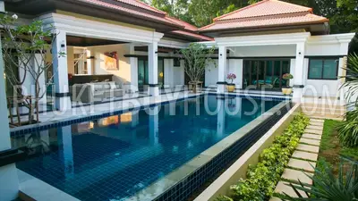BAN4743: Bang Tao’s Magnificent Villa with Wide Garden. Photo #1