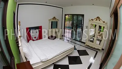 BAN4743: Bang Tao’s Magnificent Villa with Wide Garden. Photo #11