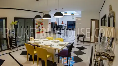 BAN4743: Bang Tao’s Magnificent Villa with Wide Garden. Photo #18