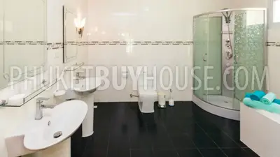 RAW4749: Spacious villa ready to move-in close to Rawai, Nai Harn and Laem Kha beaches. Photo #8