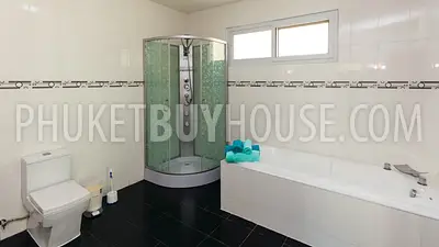 RAW4749: Spacious villa ready to move-in close to Rawai, Nai Harn and Laem Kha beaches. Photo #9