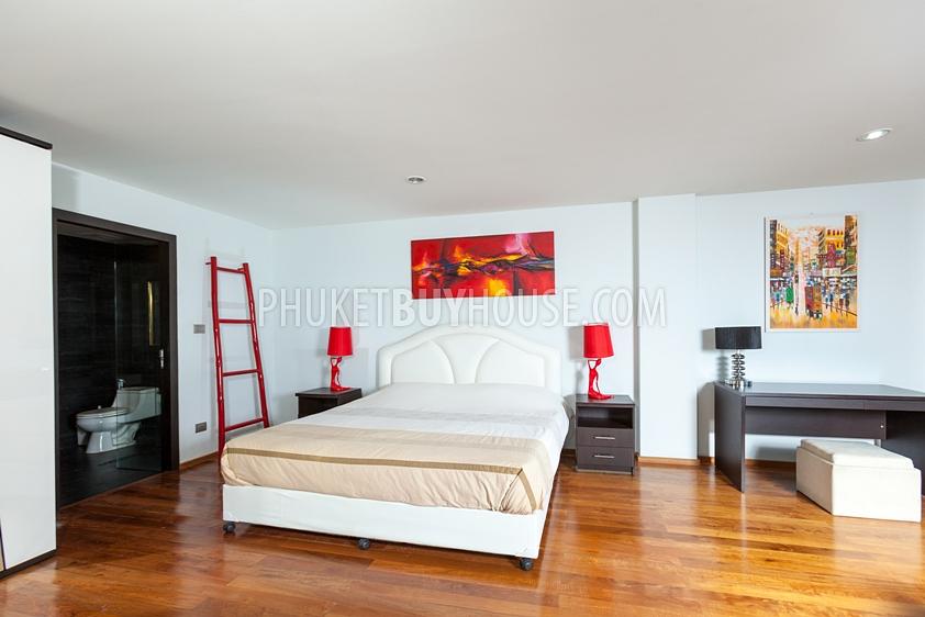 NAI4718: HOT SALE! 2 Bedroom renovated apartment. Photo #25