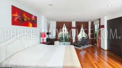 NAI4718: HOT SALE! 2 Bedroom renovated apartment. Fotoğraf #26