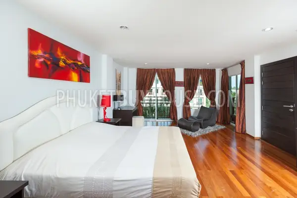 NAI4718: HOT SALE! 2 Bedroom renovated apartment. Photo #26