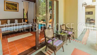 NAI4728: Large villa with a huge land plot 4 bedroom plus maid's room. Fotoğraf #6
