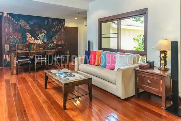 NAI4728: Large villa with a huge land plot 4 bedroom plus maid's room. Photo #7