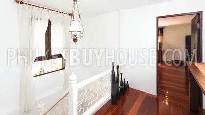 NAI4728: Large villa with a huge land plot 4 bedroom plus maid's room. Fotoğraf #24