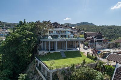PAT21864: Huge Beautiful 5 Bedroom Villa In Patong . Photo #9