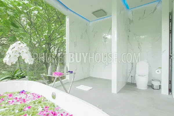 PAT21864: Huge Beautiful 5 Bedroom Villa In Patong . 照片 #17