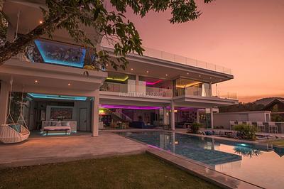 PAT21864: Huge Beautiful 5 Bedroom Villa In Patong . Photo #16