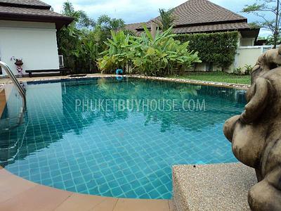 NAI992: Newly Built 3 Bedroom Bali Thai Style Villa in Nai Harn. Фото #39