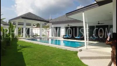 RAW4820: BRAND NEW 4 Bedroom Pool villa in Rawai for Sale. Photo #1