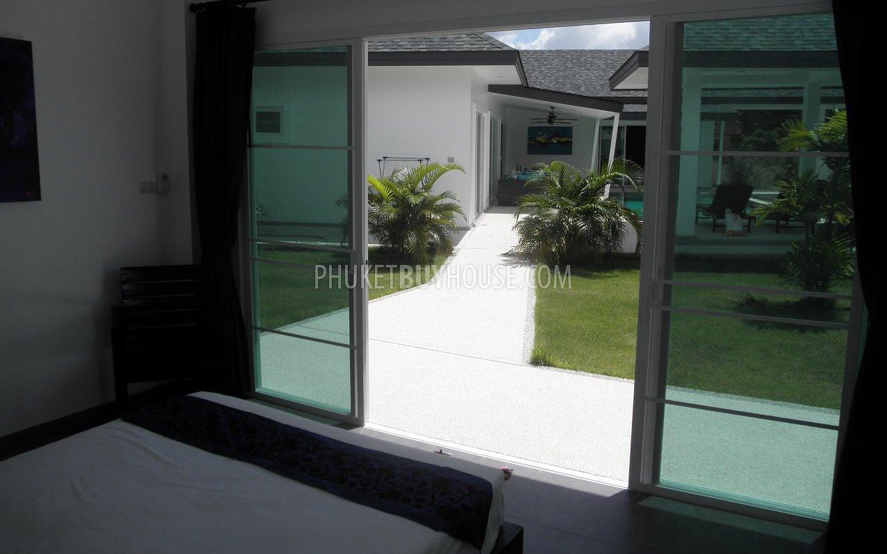 RAW4820: Новая 4-спальная вилла с большим участком и собственным бассейном на пляже Раваи. Фото #4