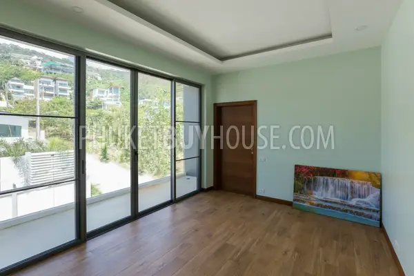 NAI4821: Premium villas perfectly located in Nai Harn area. Photo #17