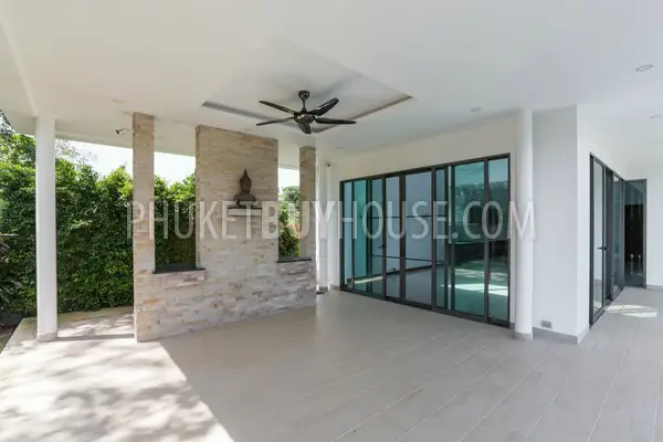 NAI4821: Premium villas perfectly located in Nai Harn area. Photo #24