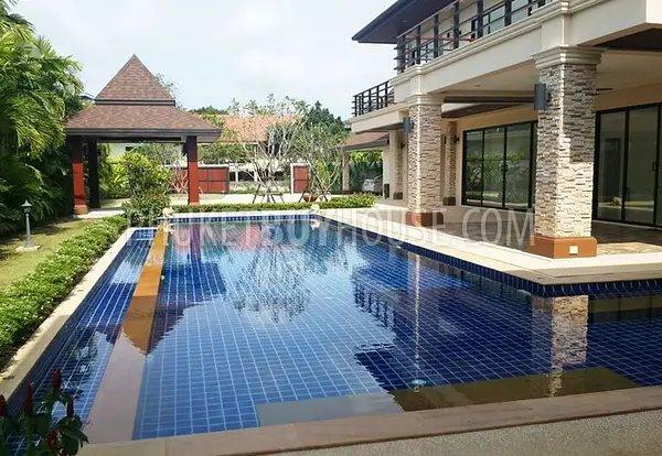 NAI4822: 6 Bedrooms spacious Villa in Saiyuan. Photo #2