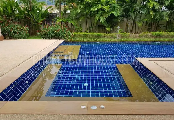 NAI4822: 6 Bedrooms spacious Villa in Saiyuan. Photo #15
