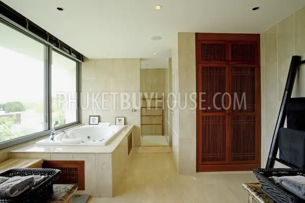 LAY4828: Supreme 4 bedrooms villa in Layan. Photo #6