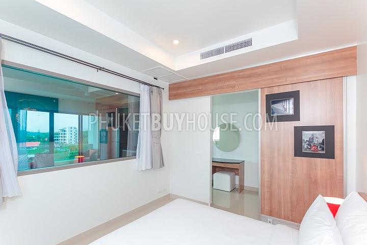 SUR4831: One bedroom apartment in Surin Beach. Photo #5