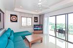 SUR4831: One bedroom apartment in Surin Beach. Thumbnail #11
