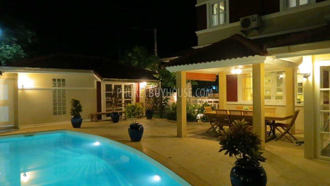 CHA4833: 4 Bedroom House with Pool in Chalong, Phuket. Photo #6