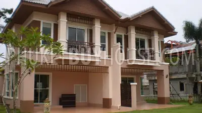 TAL4844: 3 Bedroom Town home in Paklok. Photo #7