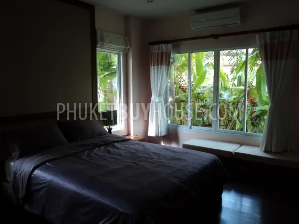 NAI992: Newly Built 3 Bedroom Bali Thai Style Villa in Nai Harn. Photo #2