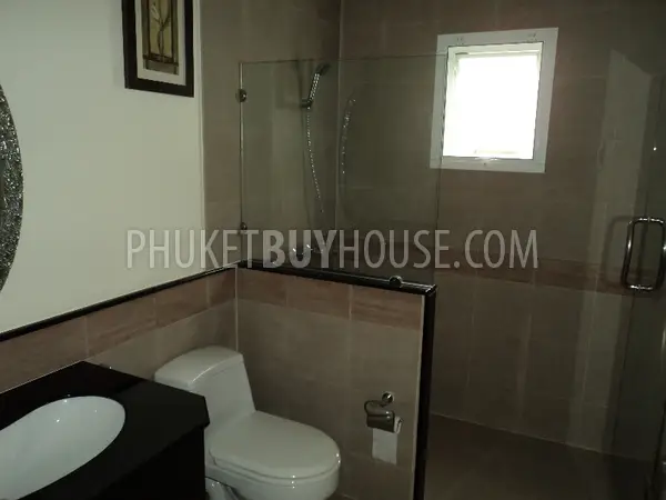 NAI992: Newly Built 3 Bedroom Bali Thai Style Villa in Nai Harn. Photo #4