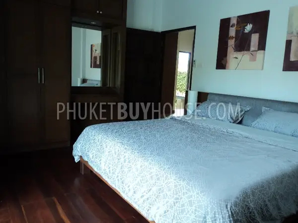 NAI992: Newly Built 3 Bedroom Bali Thai Style Villa in Nai Harn. Photo #7