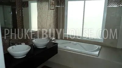 NAI992: Newly Built 3 Bedroom Bali Thai Style Villa in Nai Harn. Photo #15