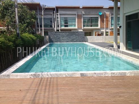 CHA4800: Two Bedroom Townhomes for Sale in Chalong. Photo #5