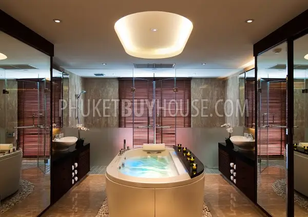 ISL4884: Royal Waterfront Pool Villa with Private 23m Yacht Berth. Fotoğraf #10