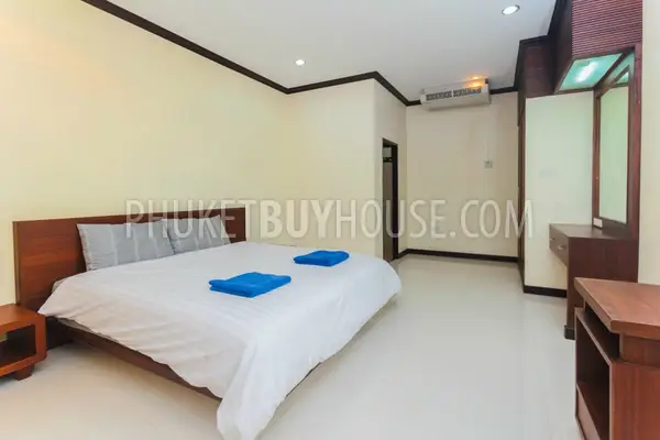 KTH4896: Six Bedroom Villa with Private Pool for Sale in Kathu. Fotoğraf #6