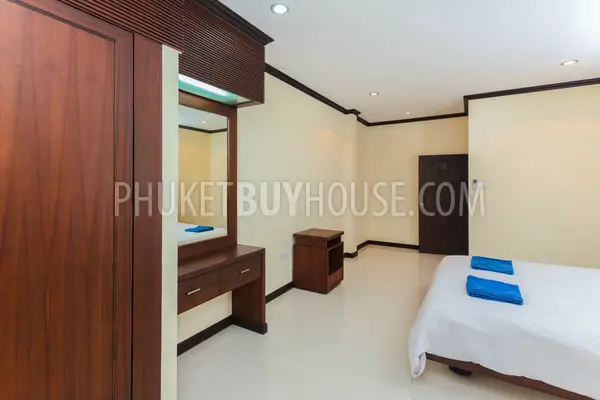 KTH4896: Six Bedroom Villa with Private Pool for Sale in Kathu. Fotoğraf #7