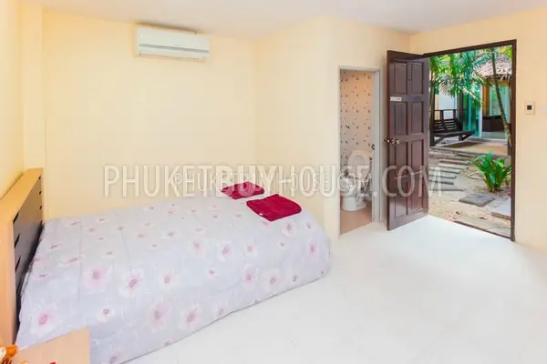 KTH4896: Six Bedroom Villa with Private Pool for Sale in Kathu. Fotoğraf #19