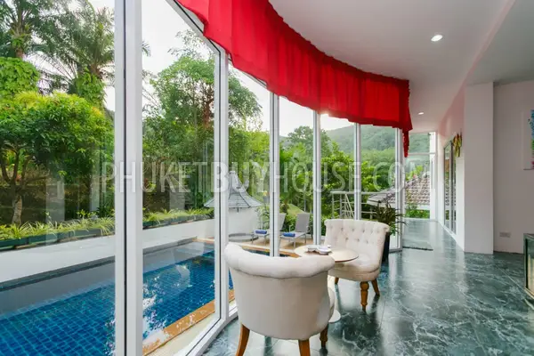 CHA4900: Two-storey Villa with 8 bedrooms and Swimming Pool in Chalong. Photo #26