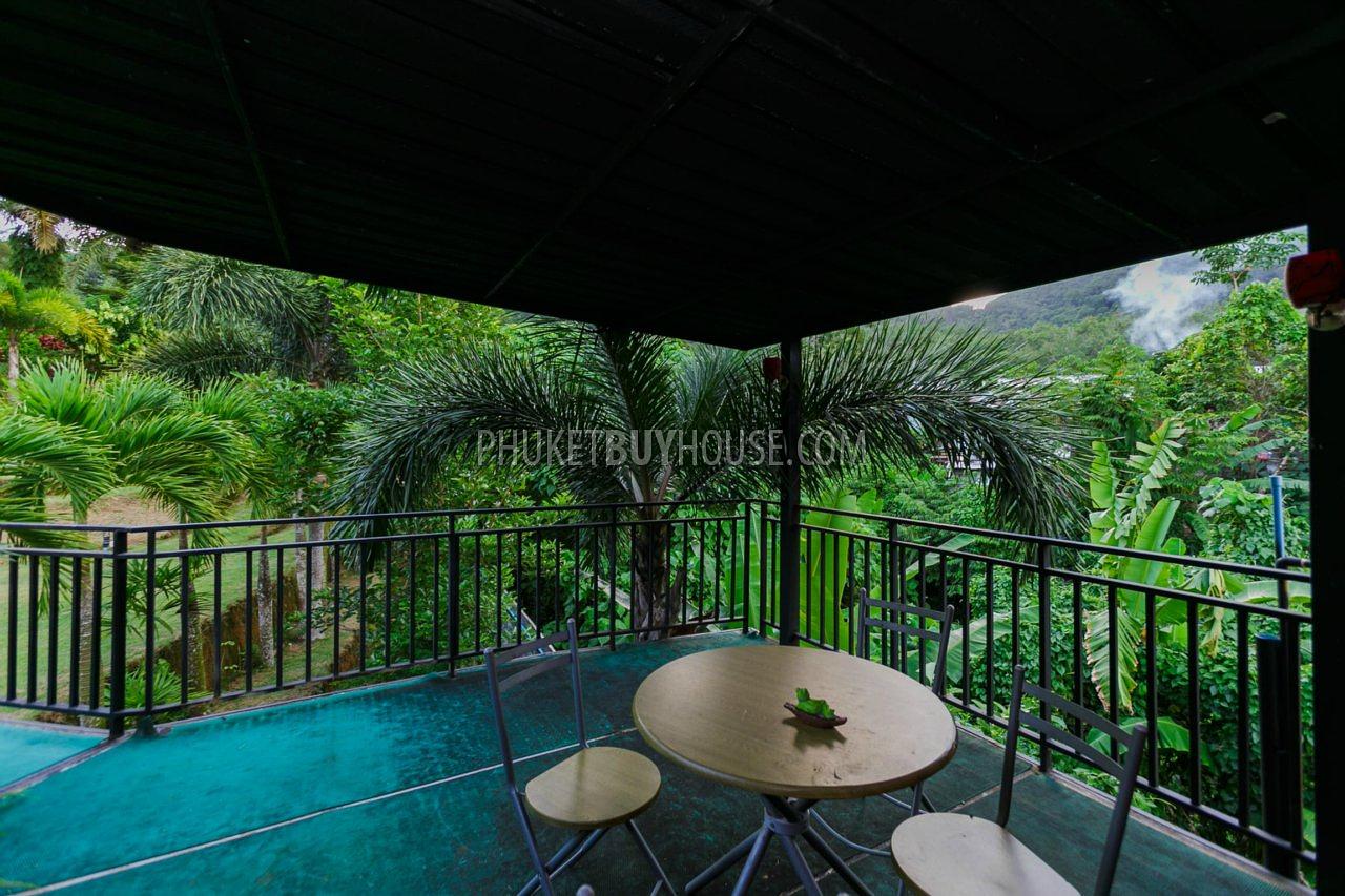CHA4900: Two-storey Villa with 8 bedrooms and Swimming Pool in Chalong. Photo #41