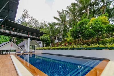 CHA4900: Two-storey Villa with 8 bedrooms and Swimming Pool in Chalong. Photo #56