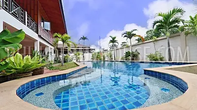 RAW4911: Big 4 Bedroom Private Pool Villa in Rawai. Photo #1