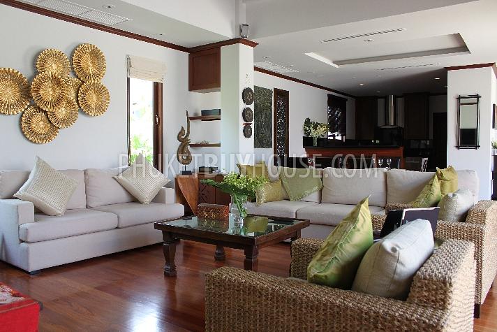 BAN4856: Luxurious thai style 4 Bedrooms Villa in Laguna area. Photo #15