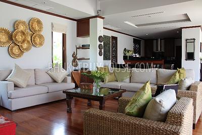 BAN4856: Luxurious thai style 4 Bedrooms Villa in Laguna area. Photo #15