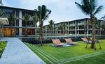 MAI4866: Quiet Beachfront Luxury Condominium. Thumbnail #2