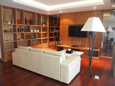 PHU4873: Condo with Excellent Views over the Sea and Coast Line in the Heart of Phuket. Photo #10