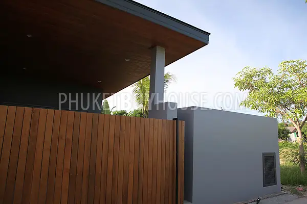 NAI4955: Two Bedroom Pool Villa in Nai Harn Area. Photo #11