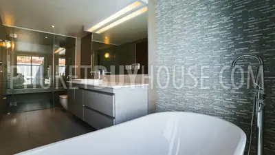 NAI4972: Luxury 2 Bedroom Villa just Minutes from Nai Harn beach. Photo #12