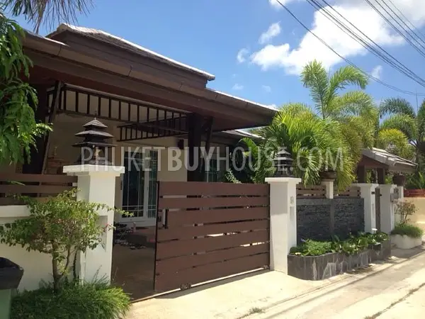 KTH4975: Modern villa with 4 bedrooms and private swimming pool in Kathu. Fotoğraf #1