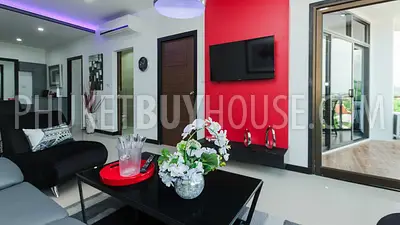 NAI4924: Two Bedroom Apartment for Sale in Walking Distance to the Nai Harn beach. Photo #4