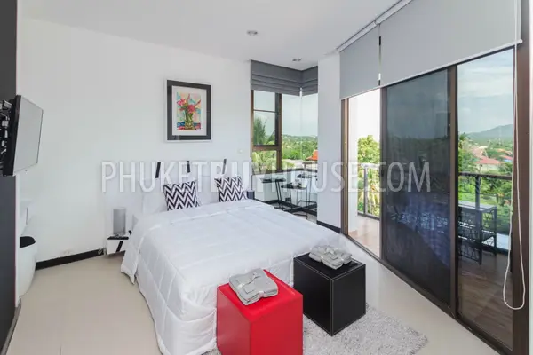 NAI4924: Two Bedroom Apartment for Sale in Walking Distance to the Nai Harn beach. Photo #6